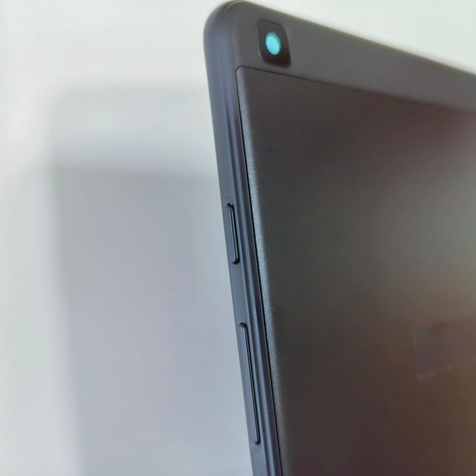 غطاء خلفي لجهاز سامسونج جالاكس - مراجعة Remarkable Tablet Accessories وسعره